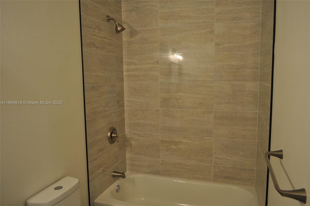 For Rent: $2,000 (2 beds, 2 baths, 0 Square Feet)