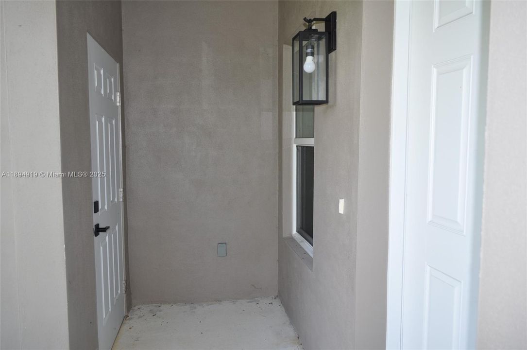 For Rent: $2,000 (2 beds, 2 baths, 0 Square Feet)