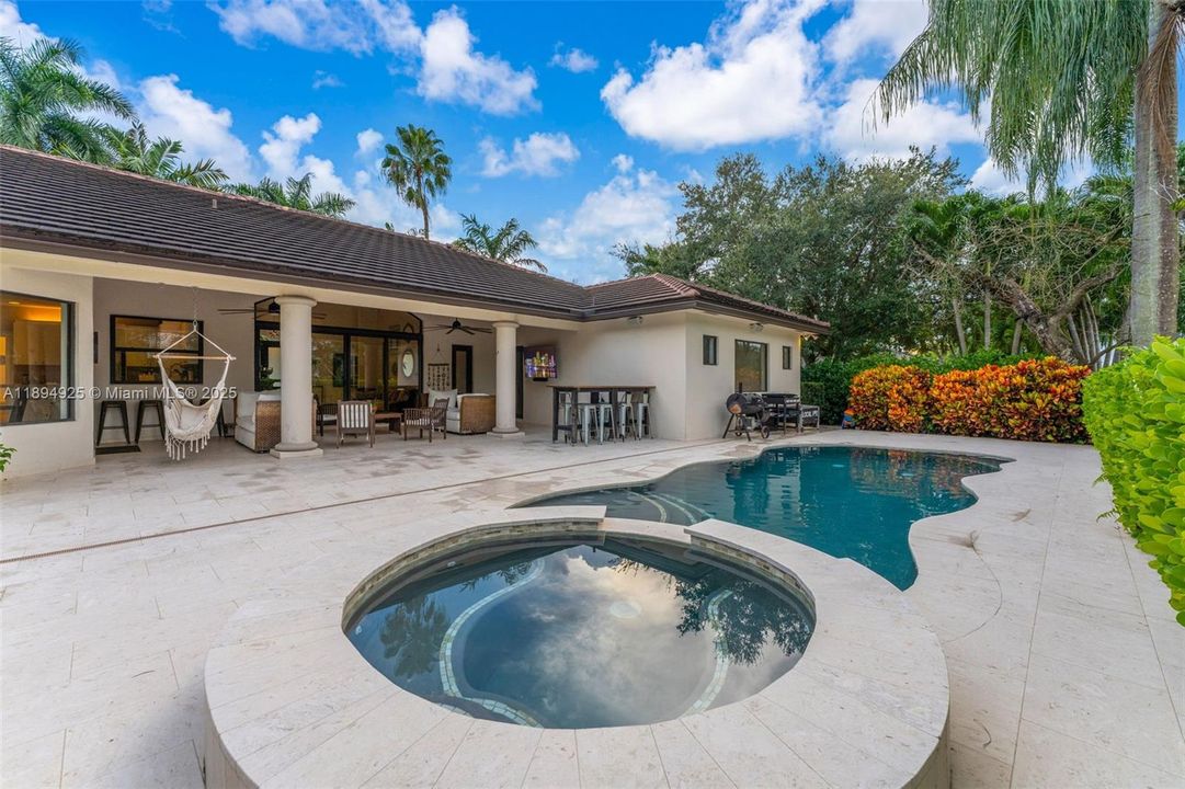 For Sale: $1,625,000 (4 beds, 3 baths, 3129 Square Feet)