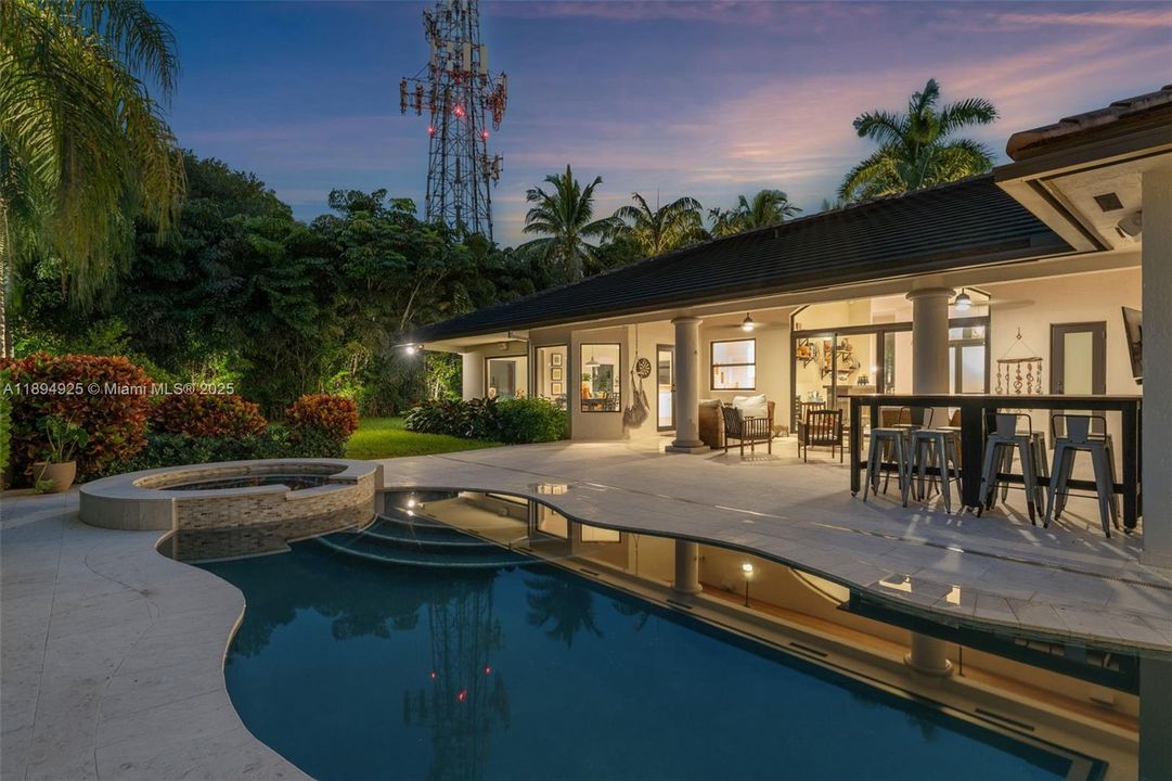 For Sale: $1,625,000 (4 beds, 3 baths, 3129 Square Feet)