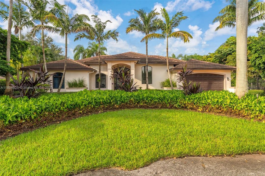 For Sale: $1,625,000 (4 beds, 3 baths, 3129 Square Feet)