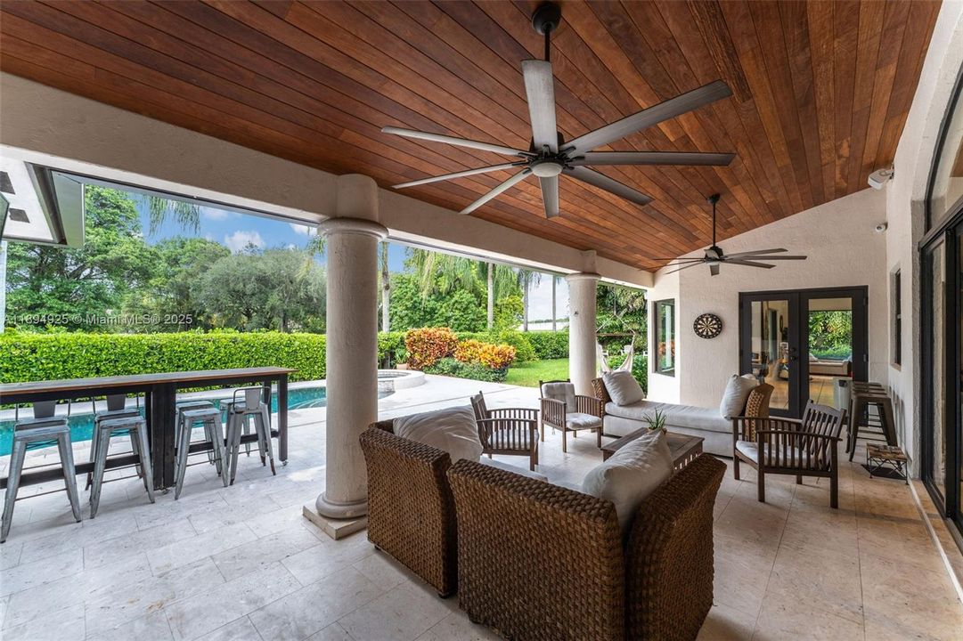 For Sale: $1,625,000 (4 beds, 3 baths, 3129 Square Feet)