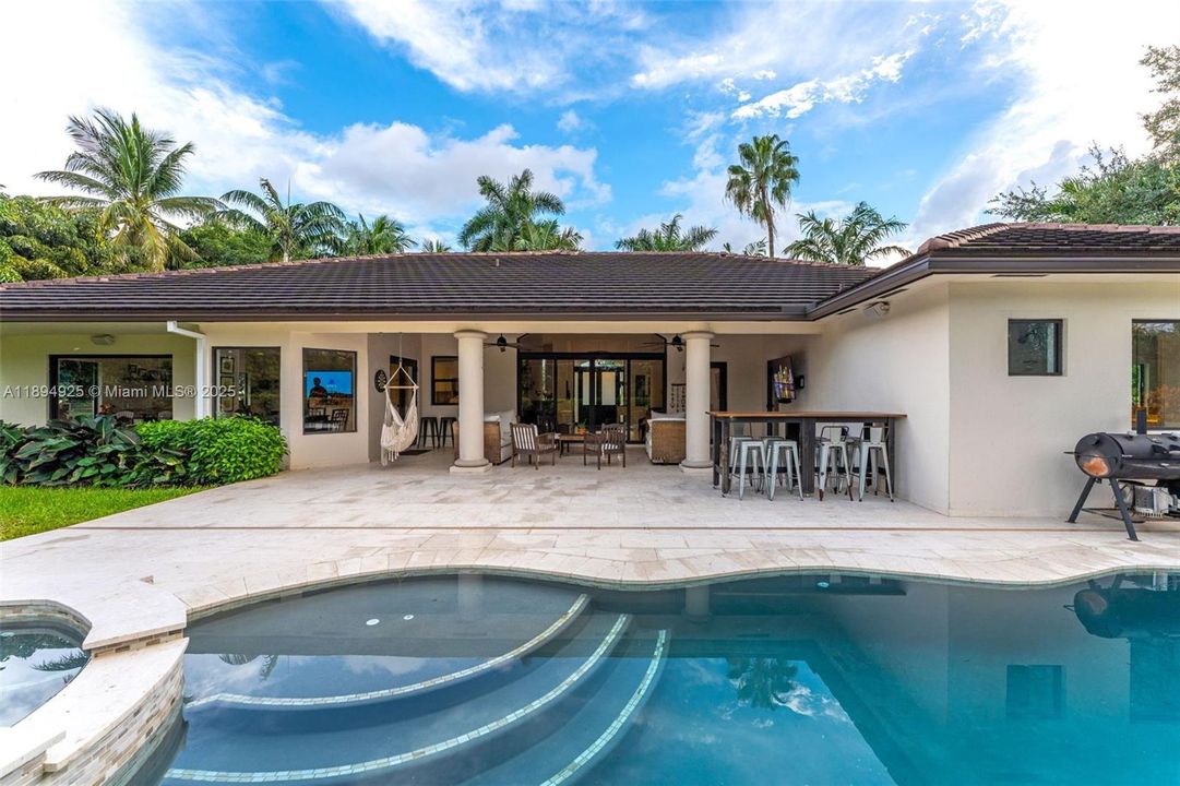 For Sale: $1,625,000 (4 beds, 3 baths, 3129 Square Feet)