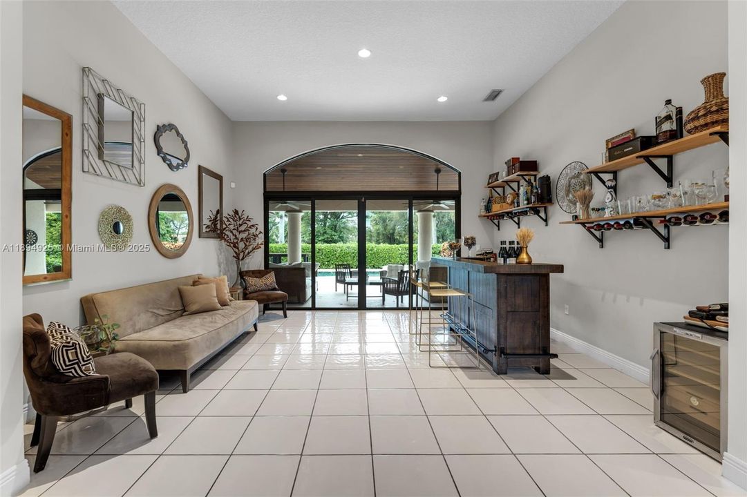 For Sale: $1,625,000 (4 beds, 3 baths, 3129 Square Feet)