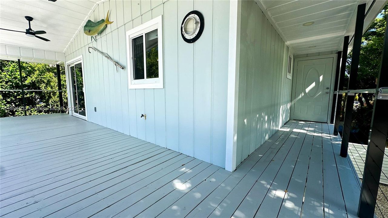 出租: $2,500 (2 贝兹, 1 浴室, 768 平方英尺)