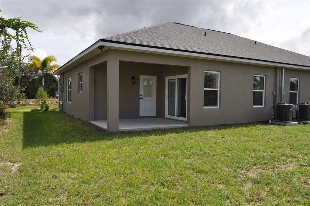 For Rent: $2,000 (2 beds, 2 baths, 0 Square Feet)