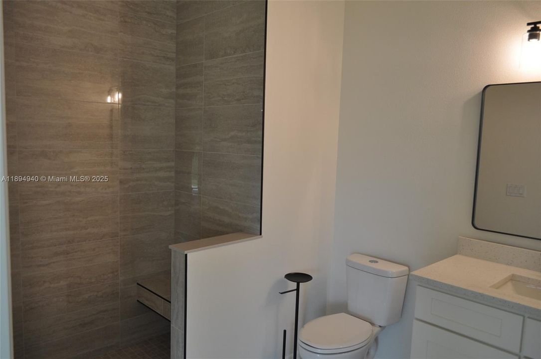 For Rent: $2,000 (2 beds, 2 baths, 0 Square Feet)