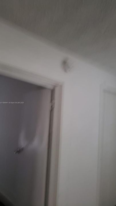 В аренду: $1,400 (3 спален, 1 ванн, 0 Квадратных фут)