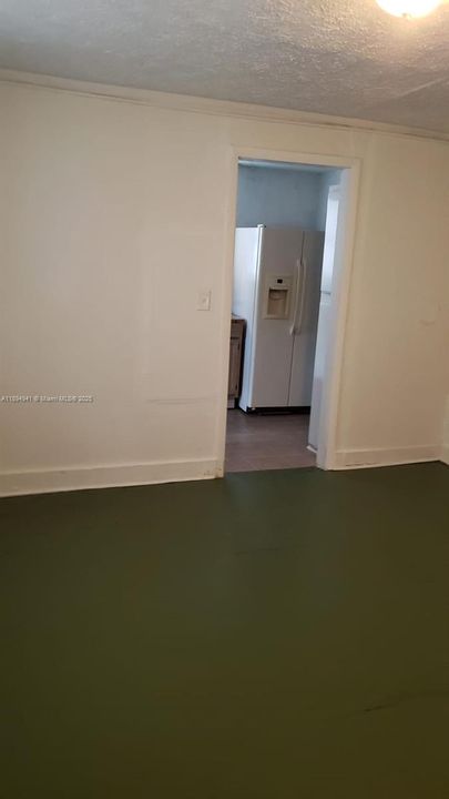 В аренду: $1,400 (3 спален, 1 ванн, 0 Квадратных фут)