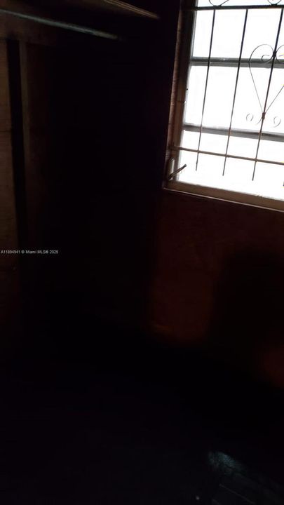 В аренду: $1,400 (3 спален, 1 ванн, 0 Квадратных фут)