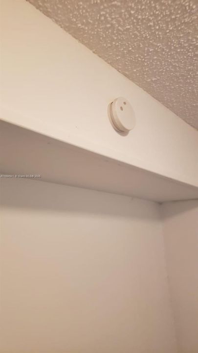 В аренду: $1,400 (3 спален, 1 ванн, 0 Квадратных фут)