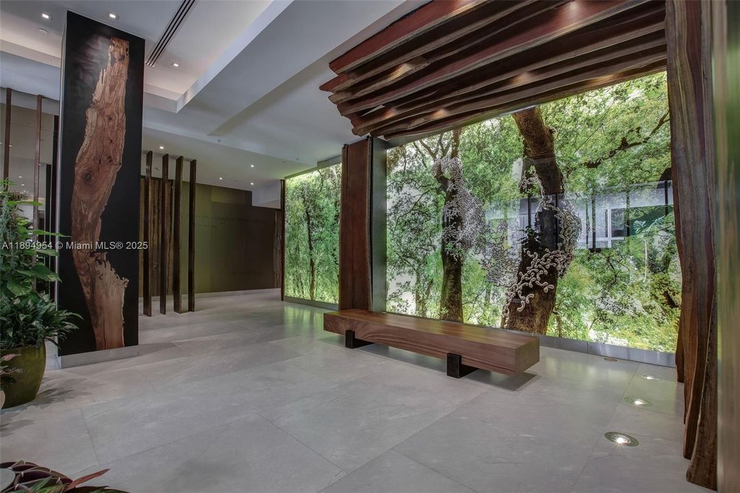 For Sale: $1,290,000 (2 beds, 3 baths, 1325 Square Feet)