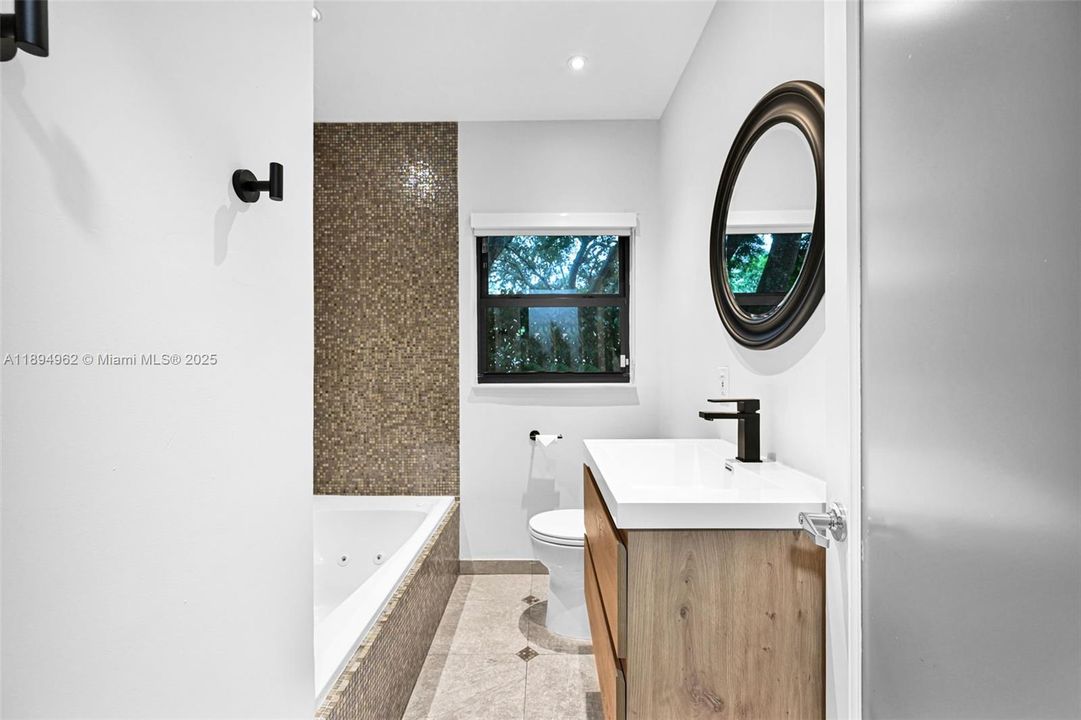 Active With Contract: $1,195,000 (3 beds, 2 baths, 1935 Square Feet)