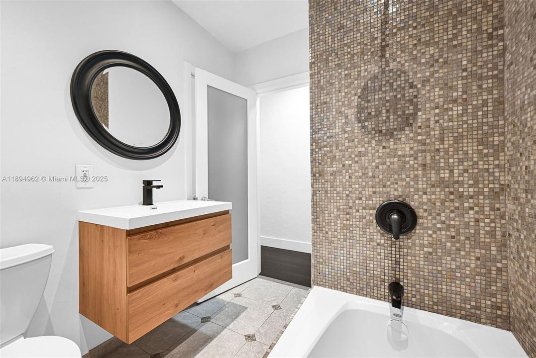 Active With Contract: $1,195,000 (3 beds, 2 baths, 1935 Square Feet)