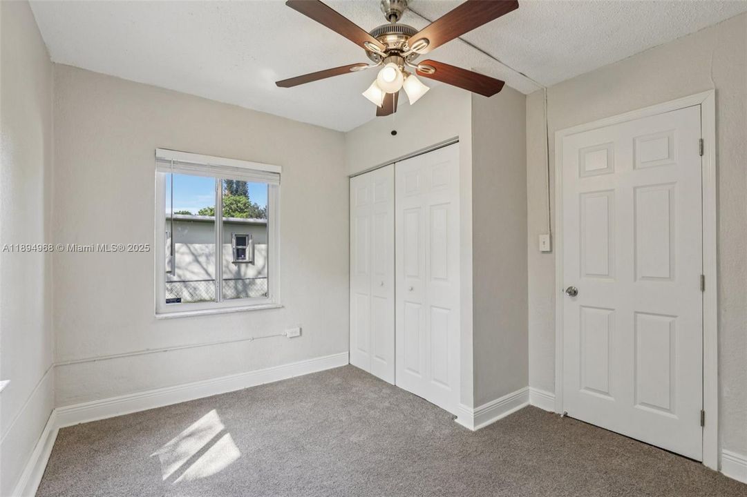 For Sale: $697,500 (4 beds, 2 baths, 1300 Square Feet)