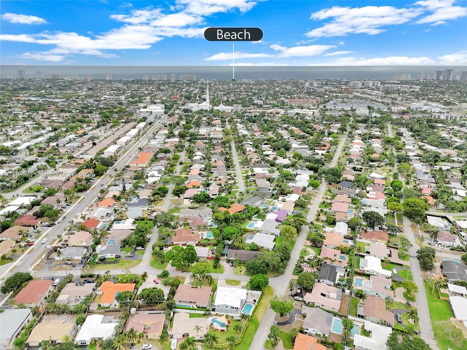 Recently Rented: $3,300 (3 beds, 3 baths, 1560 Square Feet)