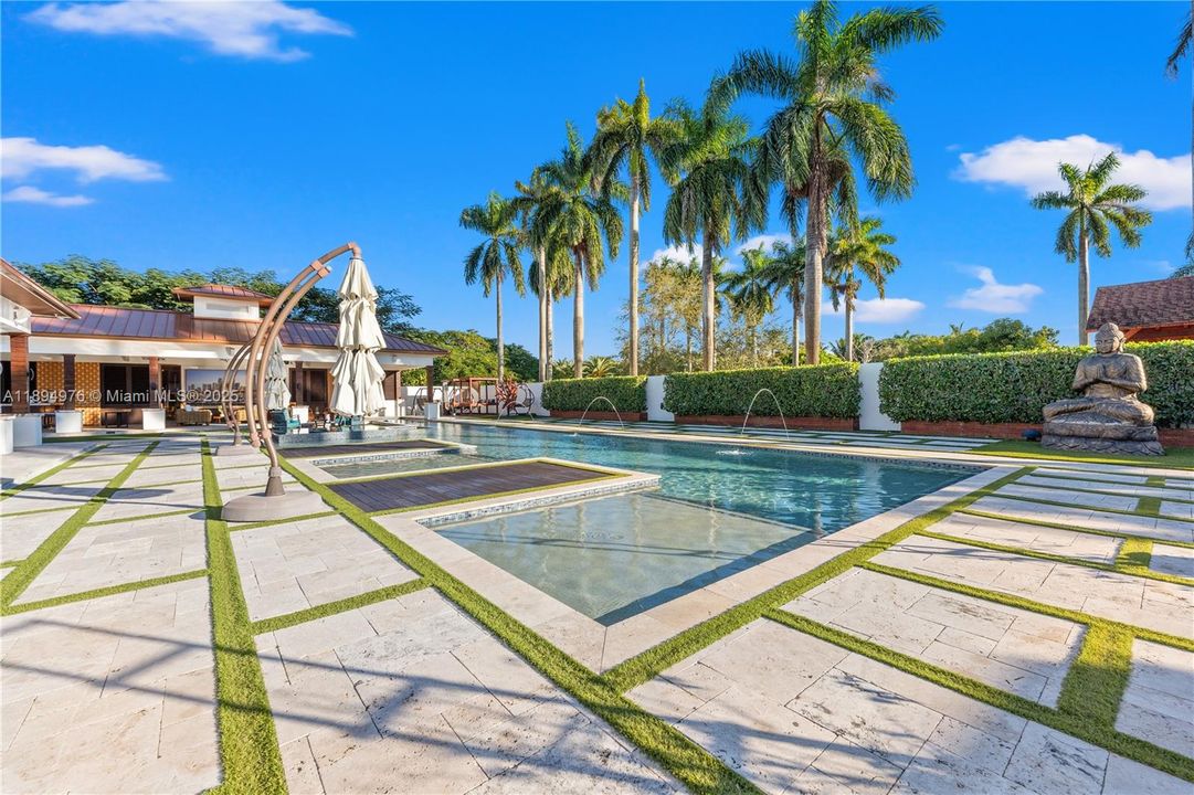 For Sale: $3,750,000 (4 beds, 5 baths, 3714 Square Feet)