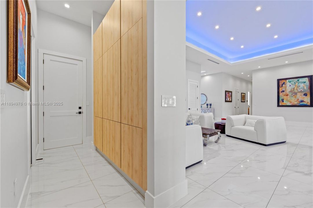 For Sale: $3,750,000 (4 beds, 5 baths, 3714 Square Feet)