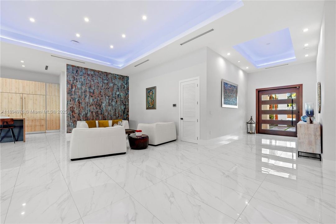 For Sale: $3,750,000 (4 beds, 5 baths, 3714 Square Feet)