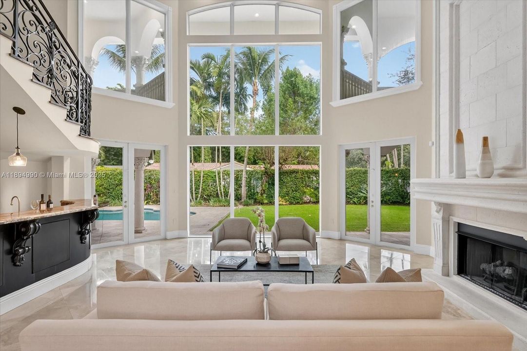 En Venta: $4,750,000 (6 camas, 6 baños, 5888 Pies cuadrados)