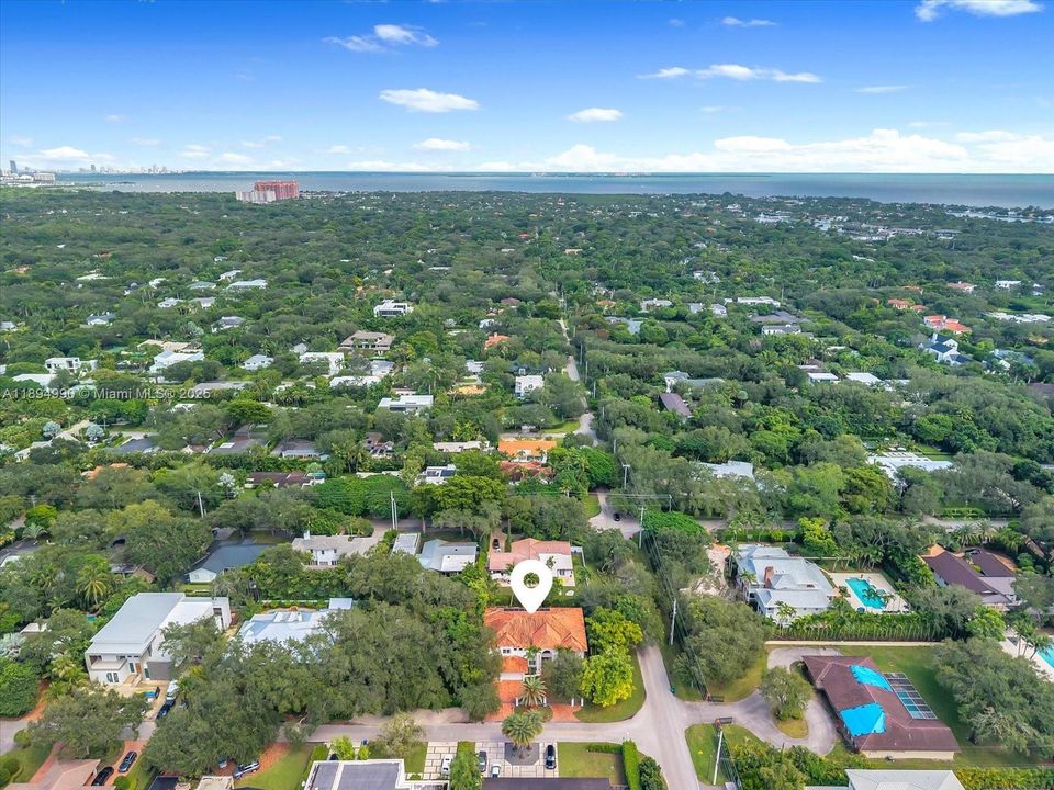 En Venta: $4,750,000 (6 camas, 6 baños, 5888 Pies cuadrados)