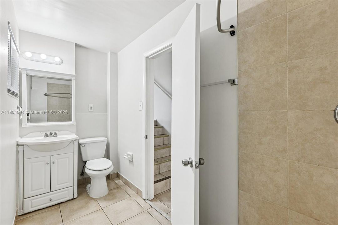 Active With Contract: $539,900 (4 beds, 2 baths, 1588 Square Feet)