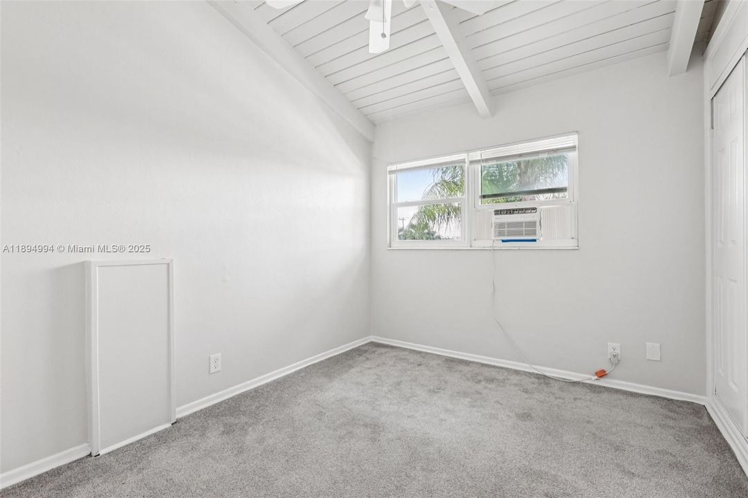 Active With Contract: $539,900 (4 beds, 2 baths, 1588 Square Feet)