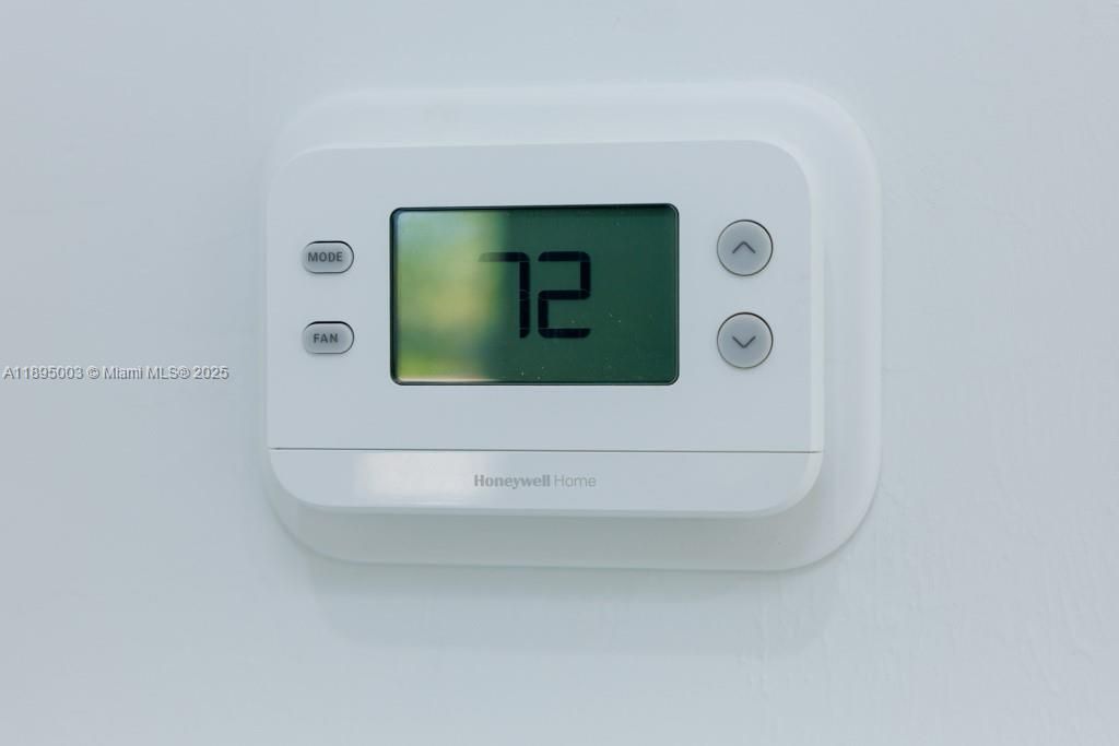 合同活跃: $405,000 (3 贝兹, 2 浴室, 0 平方英尺)