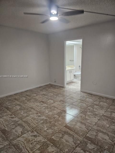 合同活跃: $1,750 (1 贝兹, 1 浴室, 1045 平方英尺)