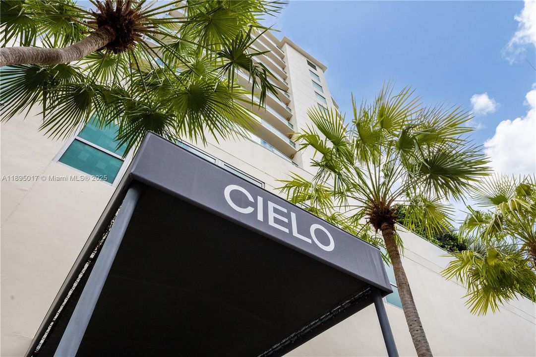 待售: $998,000 (2 贝兹, 2 浴室, 1884 平方英尺)