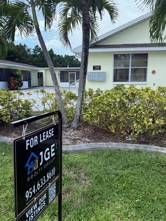 Recently Rented: $1,300 (2 beds, 1 baths, 0 Square Feet)