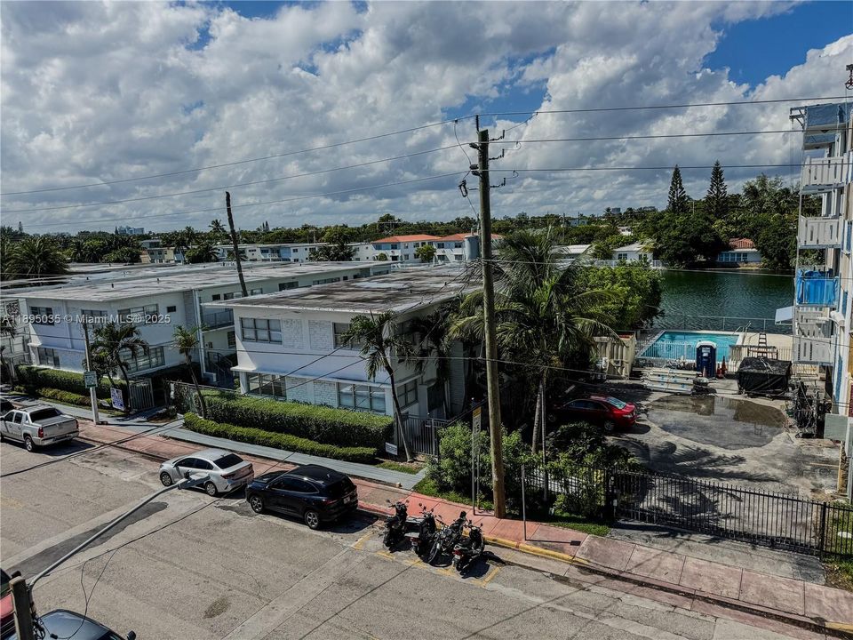 For Rent: $2,500 (1 beds, 1 baths, 800 Square Feet)