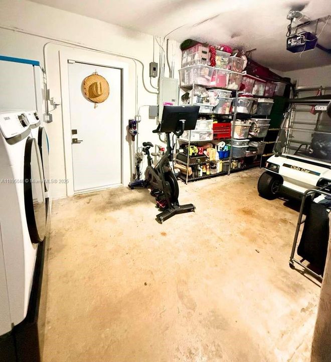 Active With Contract: $1,155,000 (4 beds, 2 baths, 1988 Square Feet)