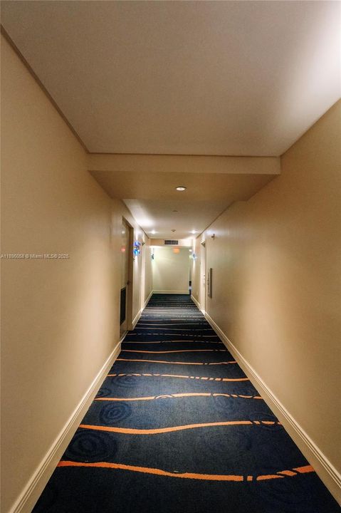 Recently Rented: $2,450 (1 beds, 1 baths, 783 Square Feet)