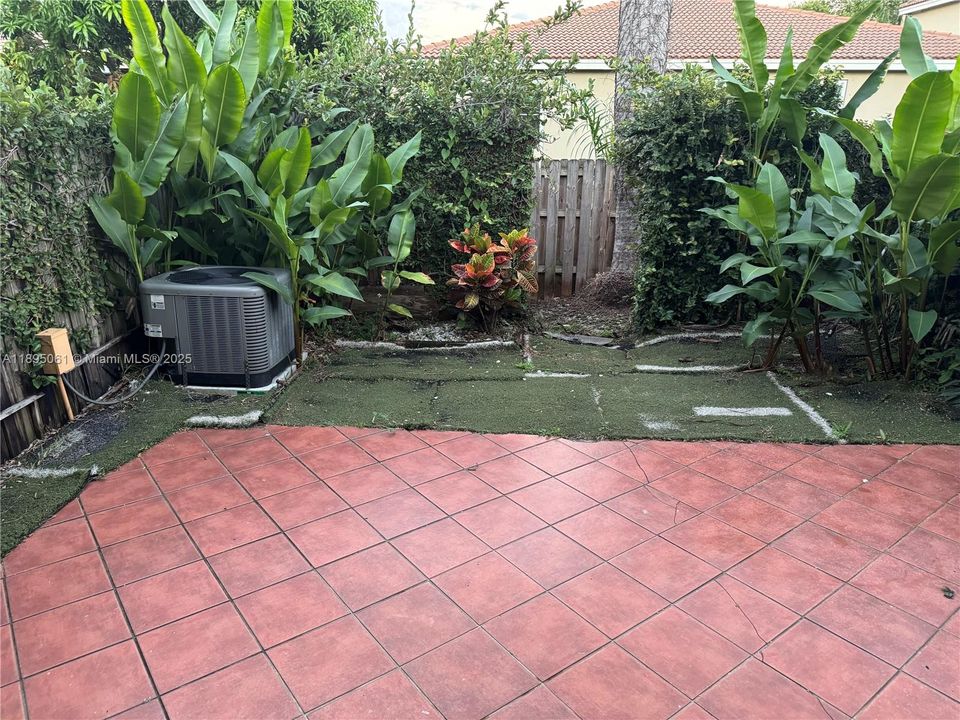 待售: $315,000 (3 贝兹, 2 浴室, 1530 平方英尺)