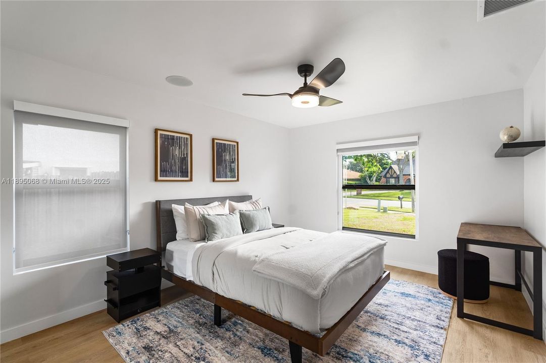 Active With Contract: $1,175,000 (4 beds, 3 baths, 2580 Square Feet)