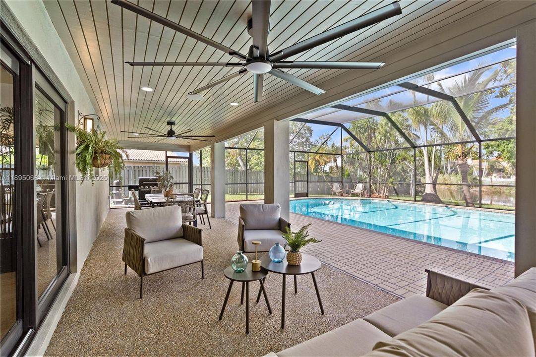 Active With Contract: $1,175,000 (4 beds, 3 baths, 2580 Square Feet)