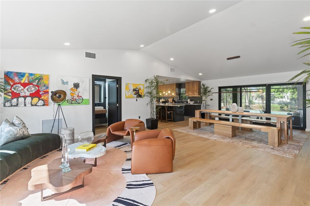 Active With Contract: $1,175,000 (4 beds, 3 baths, 2580 Square Feet)