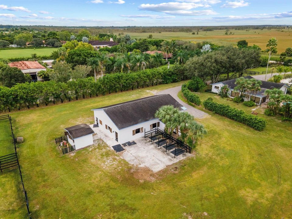Upper nBarn