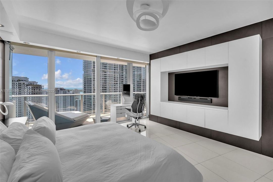 Недавно арендовано: $8,000 (2 спален, 2 ванн, 1500 Квадратных фут)