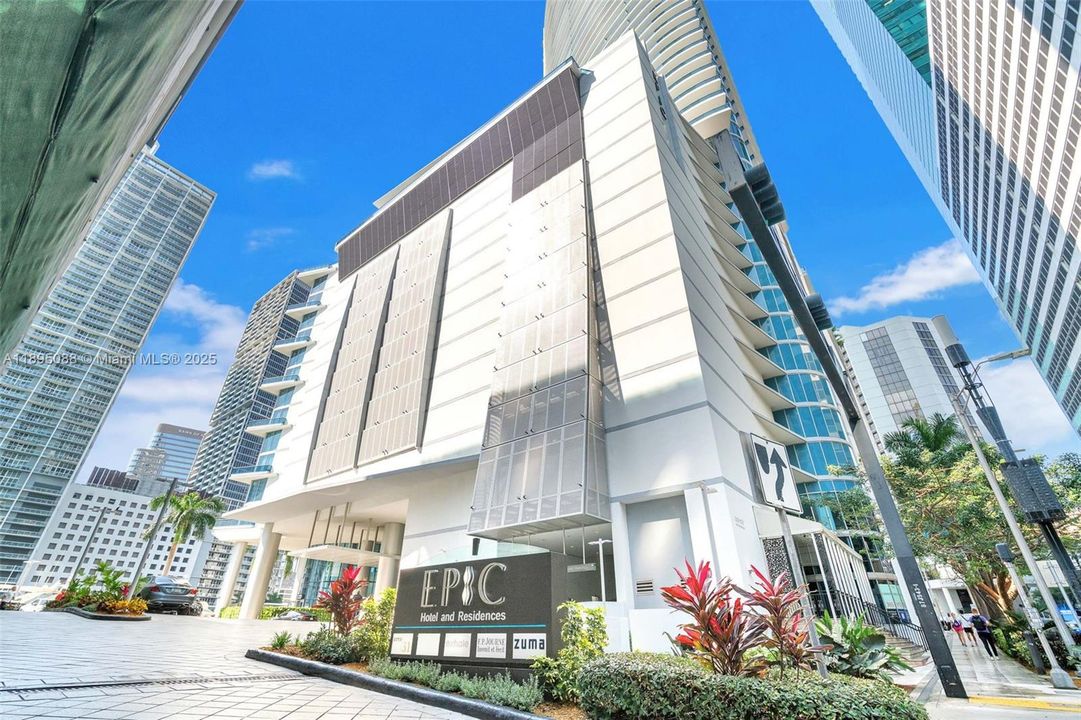 Недавно арендовано: $8,000 (2 спален, 2 ванн, 1500 Квадратных фут)