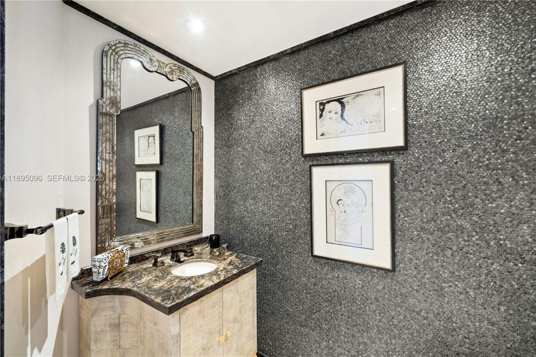 For Sale: $3,975,000 (4 beds, 3 baths, 3528 Square Feet)