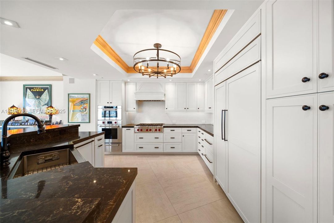 For Sale: $3,975,000 (4 beds, 3 baths, 3528 Square Feet)