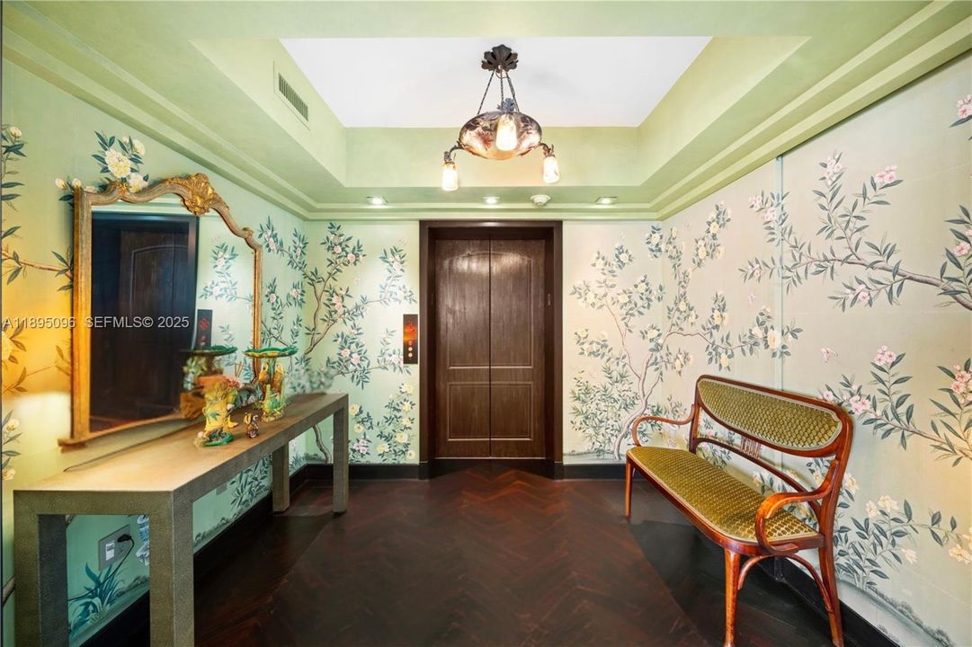 For Sale: $3,975,000 (4 beds, 3 baths, 3528 Square Feet)