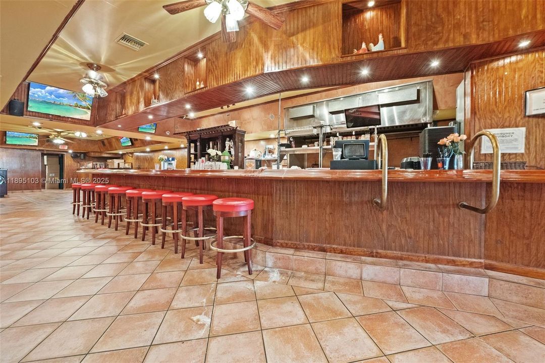 На продажу: $1,110,000 (0 спален, 0 ванн, 0 Квадратных фут)