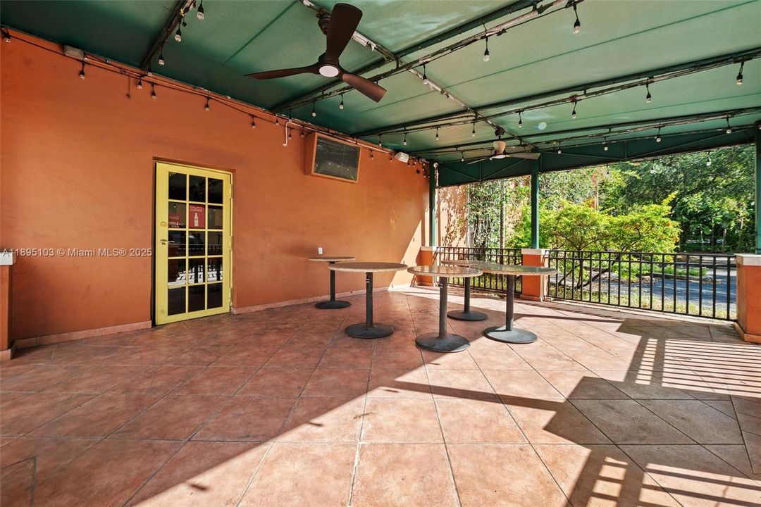 На продажу: $1,110,000 (0 спален, 0 ванн, 0 Квадратных фут)