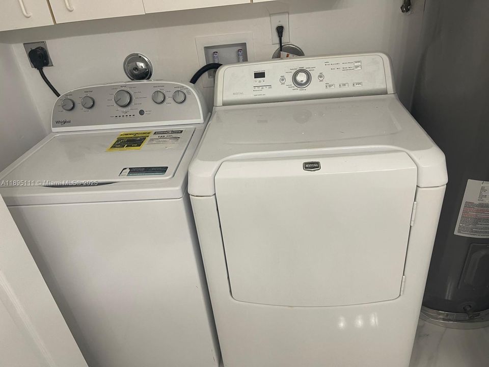 Недавно арендовано: $4,800 (4 спален, 2 ванн, 2500 Квадратных фут)