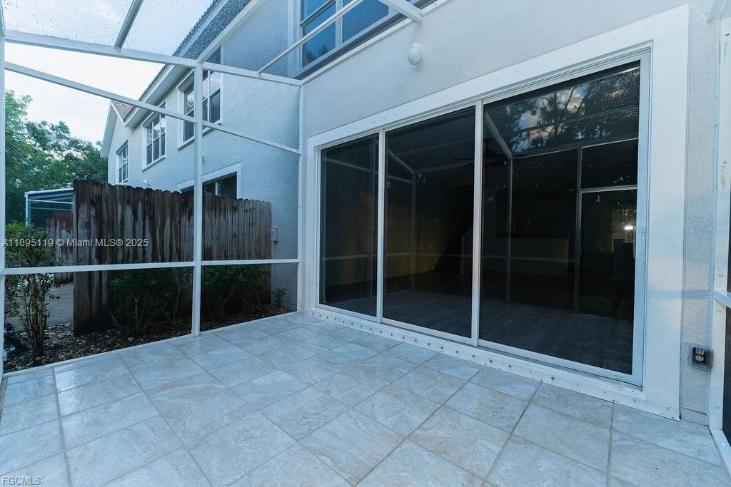 Под контрактом: $262,500 (3 спален, 2 ванн, 0 Квадратных фут)