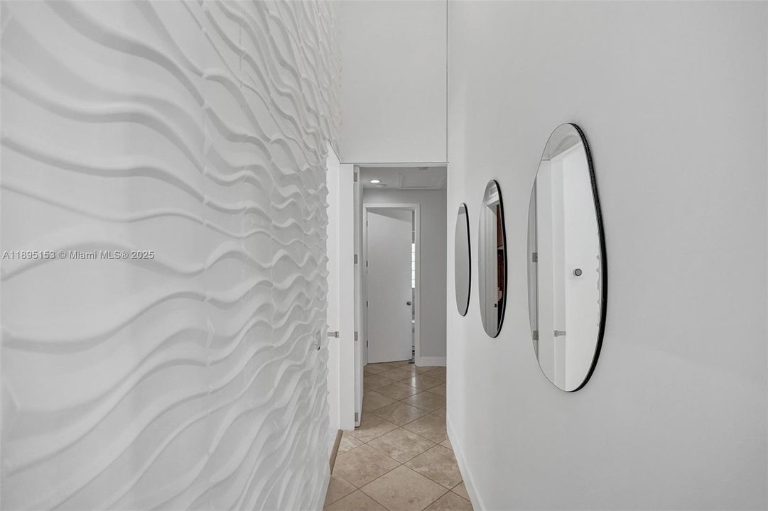 For Sale: $2,480,000 (6 beds, 5 baths, 4133 Square Feet)