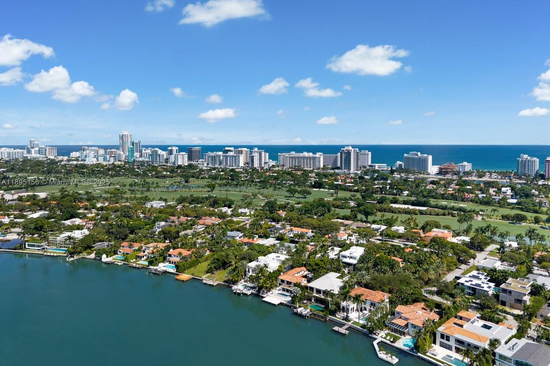 For Sale: $32,500,000 (7 beds, 7 baths, 6023 Square Feet)